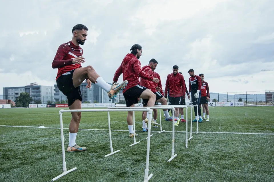 Futbollistët e SC Gjilanit gjatë stërvitjes për sezonin 2026/27.